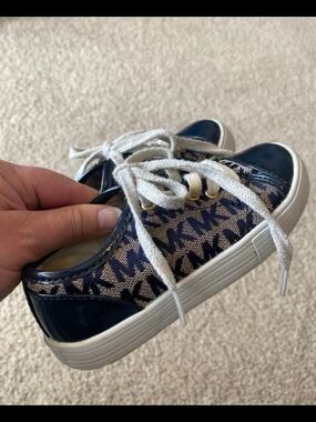 Michael Kors Navy and White MK Logo Kids Sneakers